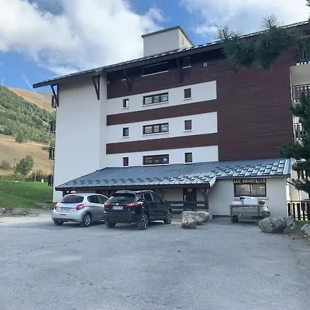 Au Pied Des Pistes Et Du Telemix Апартаменты Ле дез Альп